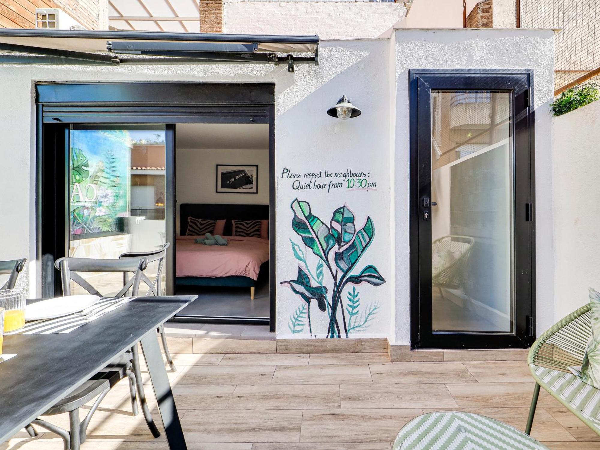 Casa Maria Townhouse- Terrace-4 Bedrooms L'Hospitalet de Llobregat Eksteriør billede