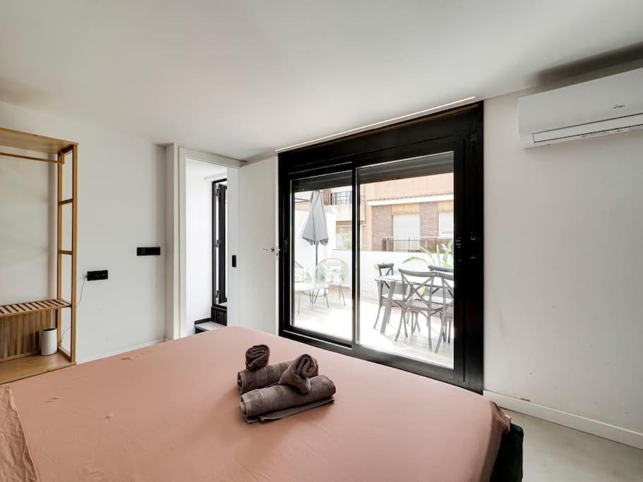 Casa Maria Townhouse- Terrace-4 Bedrooms L'Hospitalet de Llobregat Eksteriør billede
